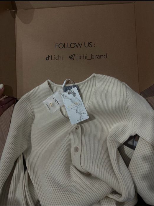 Платье Lichi новый