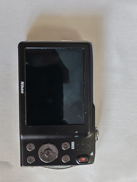 Nikon coolpix s3300