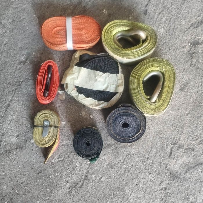 Стропы для грузов.