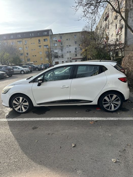 Renault clio 4 • 2016