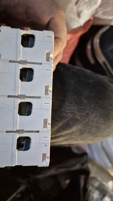 Siguranta automata modulara 125A