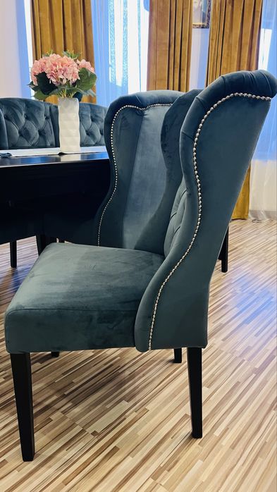 OCAZIE ! Vand masa si 8 scaune