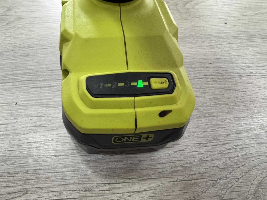 Акумулаторен Безчетков Ударен Гайковерт Ryobi RIW18X-0 - 18V, 700 Nm