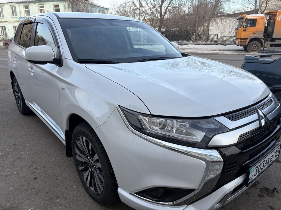 Мицубиши Оутлендер