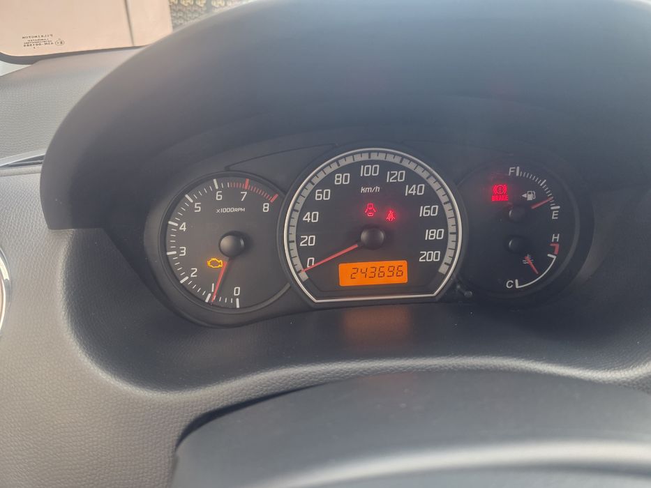 Suzuki Swift 1.3 benzină