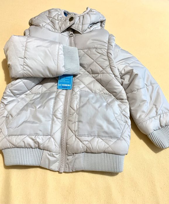 Ново зимно яке LC WAIKIKI