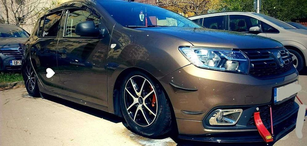 paravanturi geamuri cu prindere pe exterior pentru Dacia Sandero 2