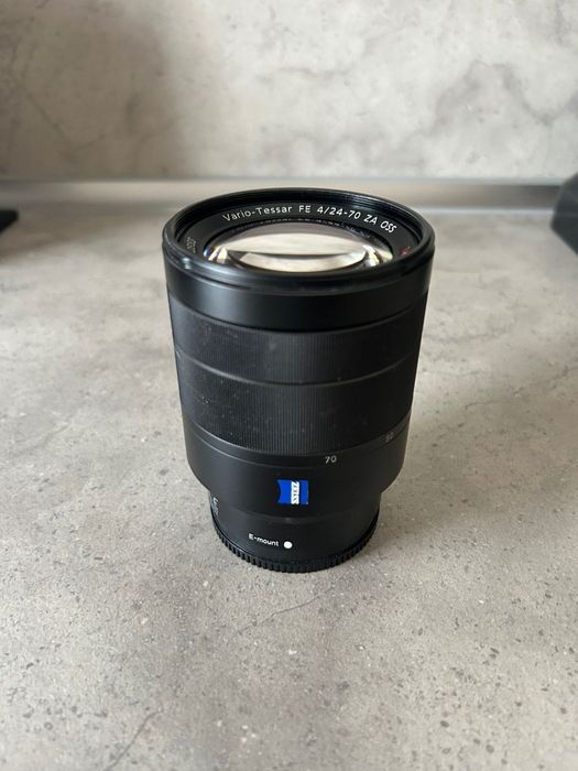 Обектив Sony FE 24-70mm f/4 ZA OSS Zeiss | Full Frame | Отлично състояние