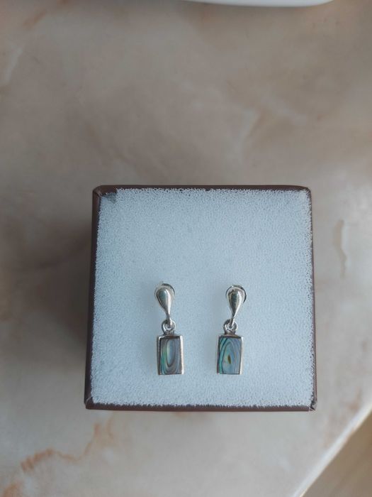 Сребърни обеци с цветен седеф - 30 лв.