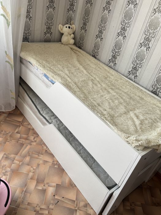 Продам детскую кровать
