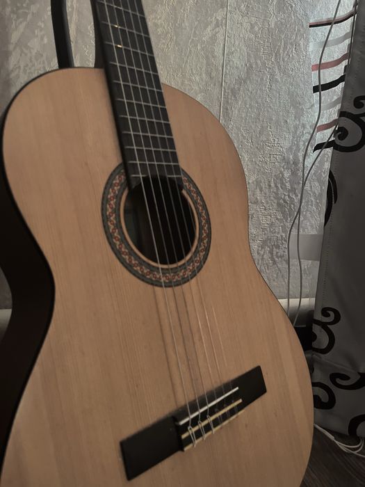 Классическая гитара Yamaha C40M