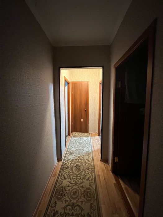 Продам 4 комнатную квартиру