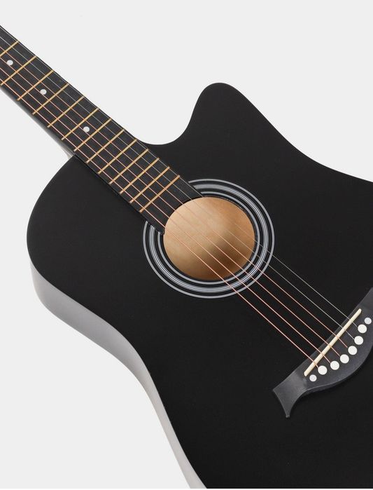 Yangi ishlatilmagan Gitara sotiladi