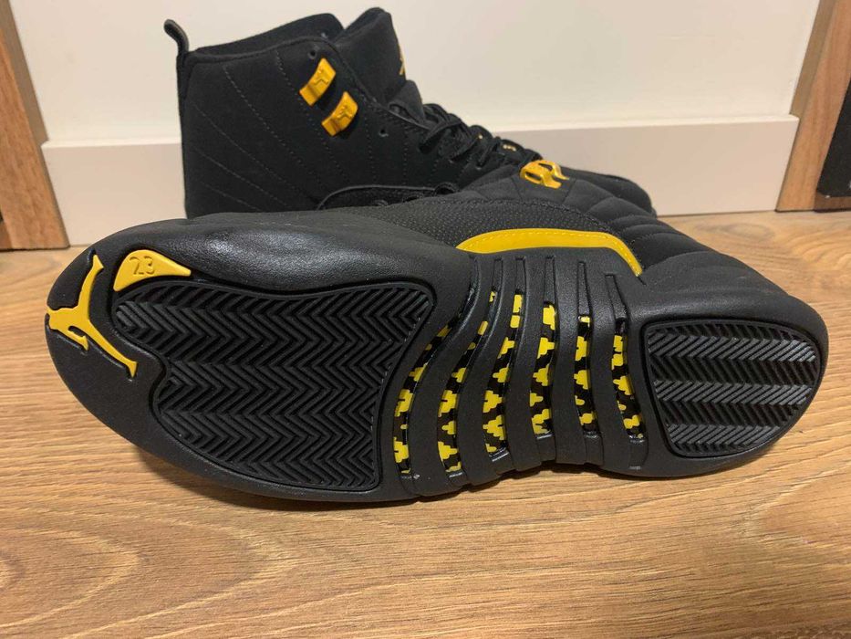 Нови мъжки маратонки Nike Air Jordan 12 Black Taxi размер 42