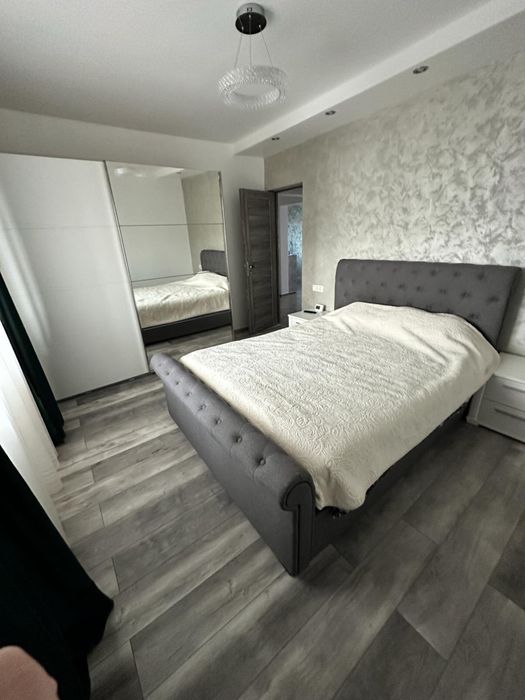 Vând apartament 3 camere, Zona Big - Supernova Bratianu