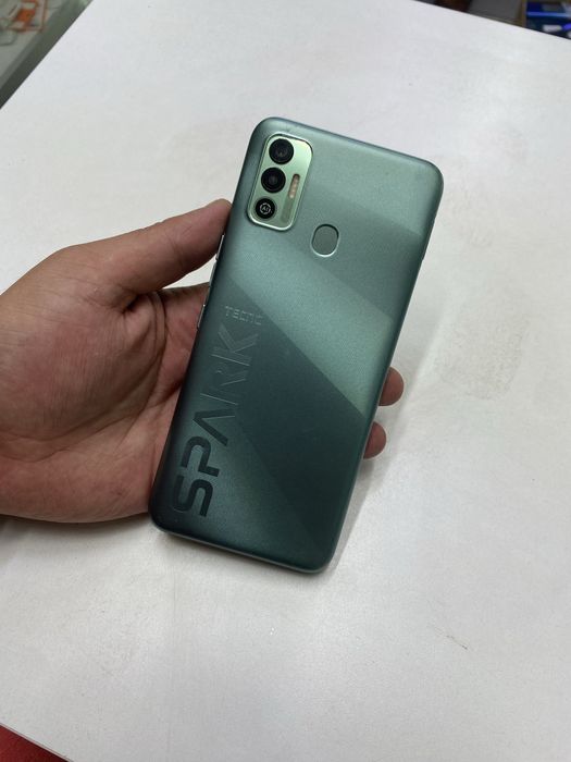 Tecno Spark 7 в идеальном состояний