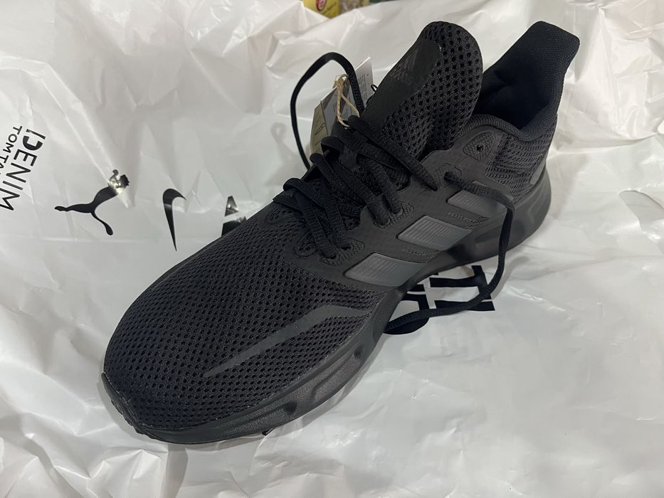 Маратонки Адидас