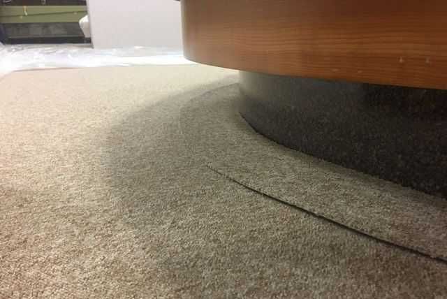 Настил  линолеума, ламината, ковролина релен