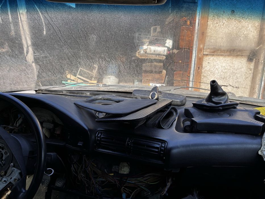 Продам BMW E34..