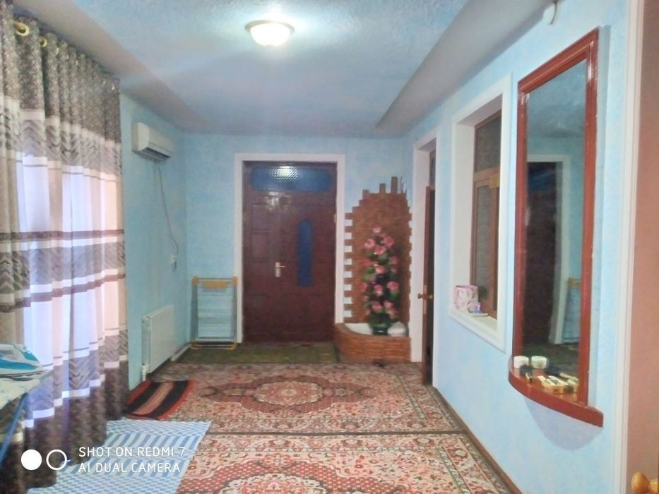 Ховли сотилади арентир 5 мактаб