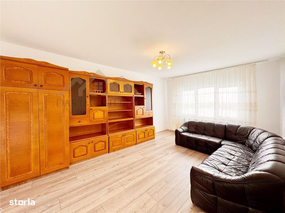 Apartament 3 camere, decomandat, etaj 4, Vlad Tepes