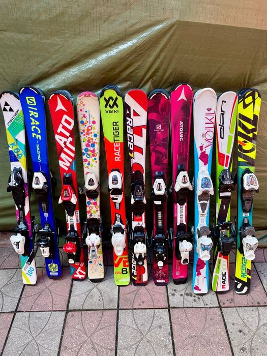 schiuti copii adulți incepatori intermediari  skiuri