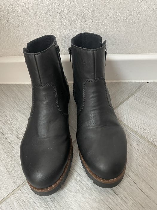 Ghete Rieker marimea 41