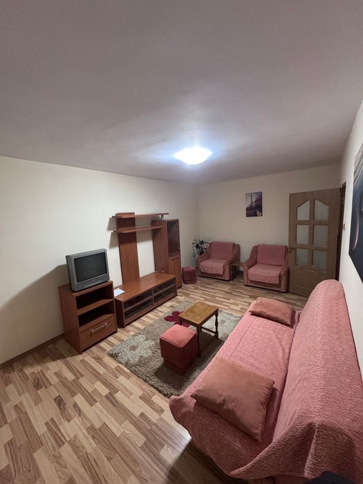 Vand apartament 2 camere decomandat