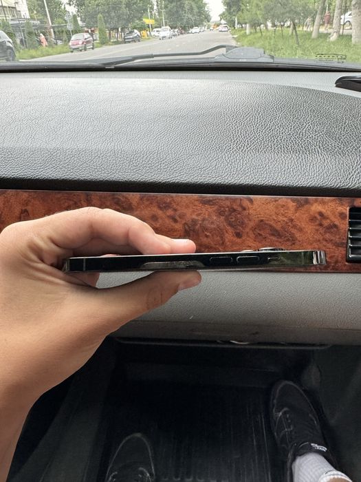 Продаёться айфон 14 про