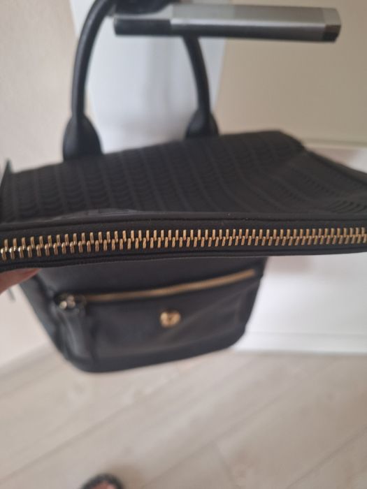 Продам кожаный рюкзак