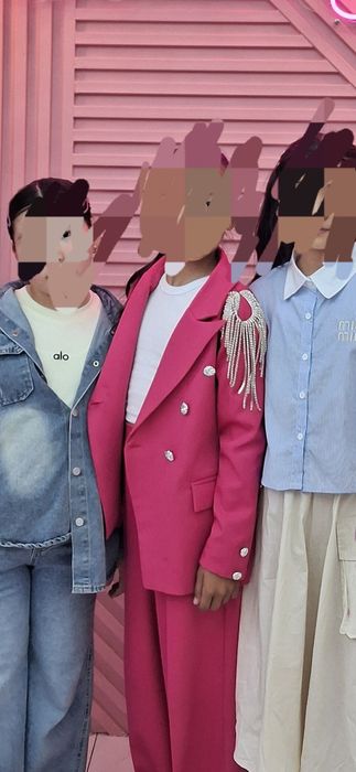 Костюмы с брюками