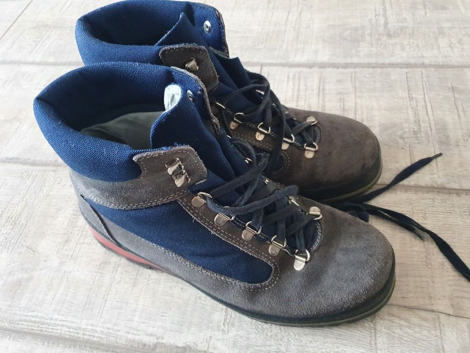 Bocanci 42 sau 43 cu talpic de 27,5cm, toamna primavara piele cu panza