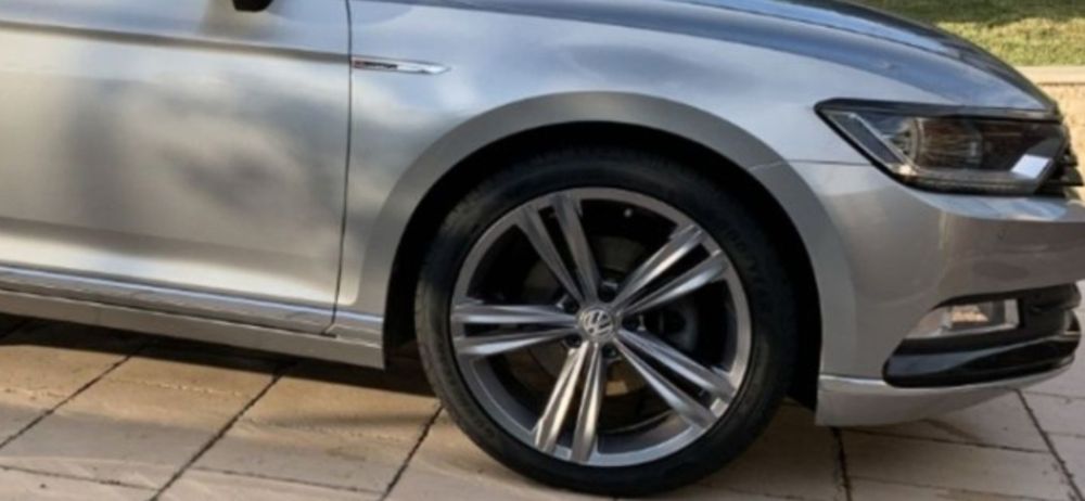 Jante VW 18 Passat 3G B8 R line  235 45 18 Continental vara DOT 2023