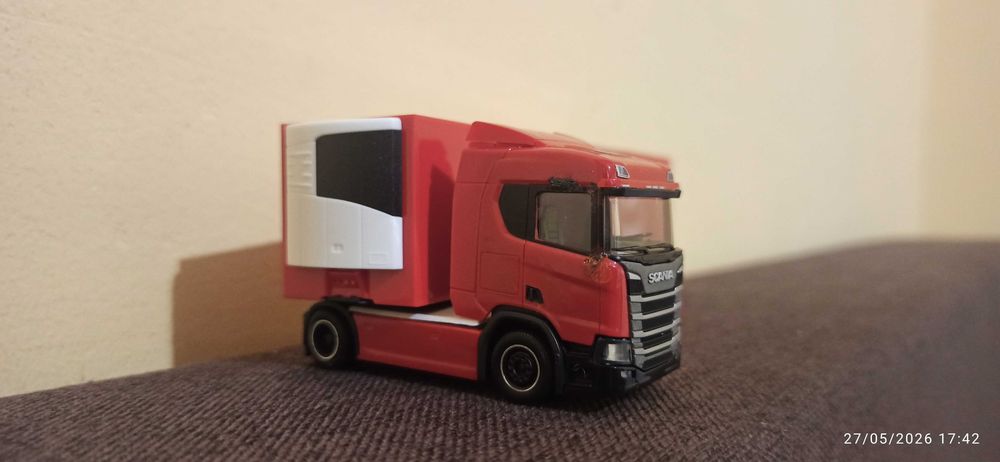 Scania R500 & Schmidt. Herpa 1/87