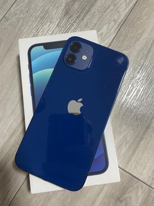 iPhone 12 64 гб