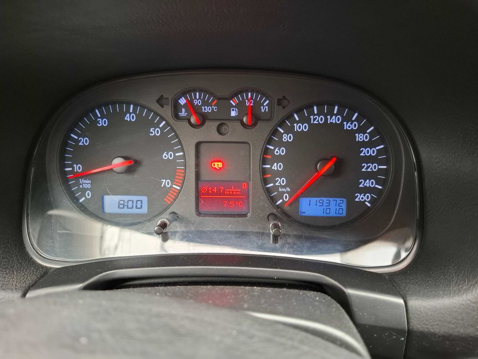 Vand VW Golf 4 1,6 benzina