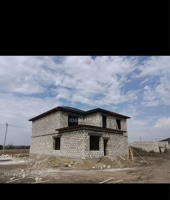 Продается недостроиный двухэтажный дом