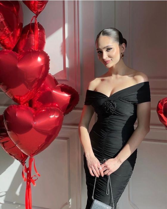 Шикарное платье от Bonnito collection