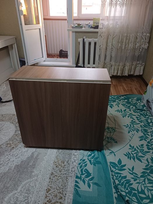 Продам стол тумбу