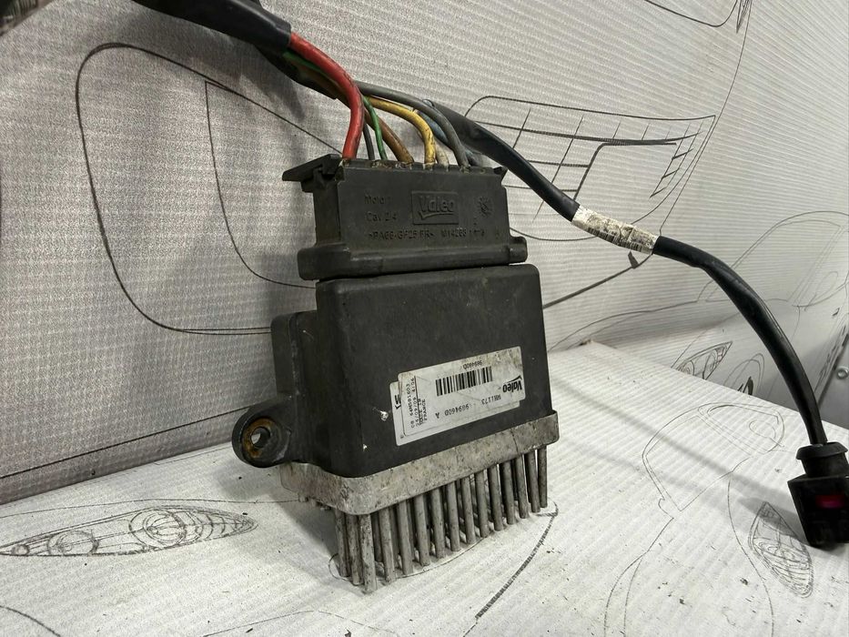 Modul electroventilator Valeo Audi A4 S4 B8 8K COD: 989460D 2009 / [2008-2015] / (5B2)
