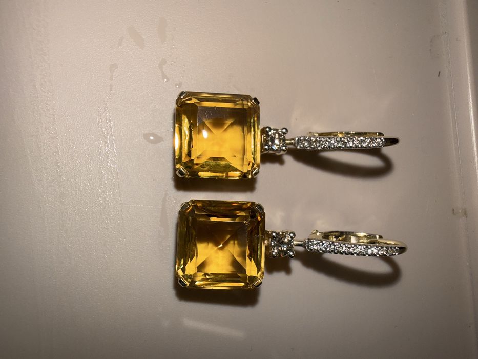 Продам серьги золото