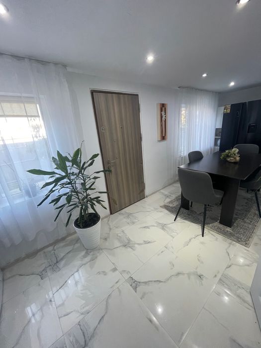 Apartament de vânzare-cumpărare