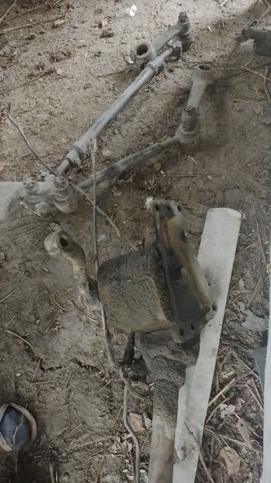 Запчасти на Юмз трактор