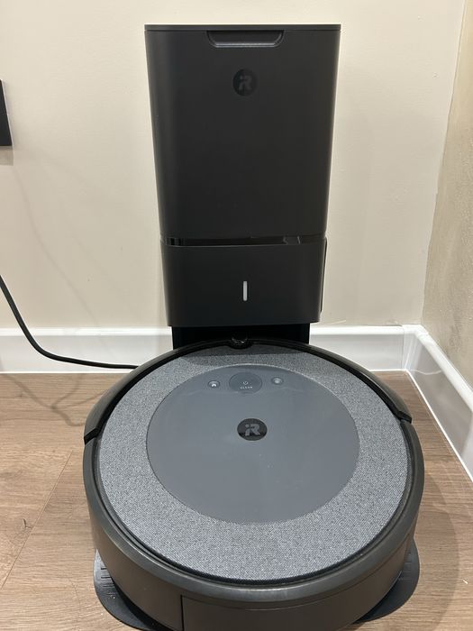 Прахосмукачка робот Roomba i3+