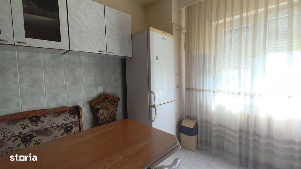 Apartament 3 camere in Deva, zona Eminescu – decomandat