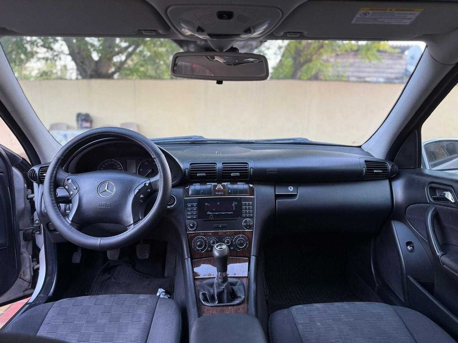MERCEDES-BENZ C-Class 2005 — imagine 5