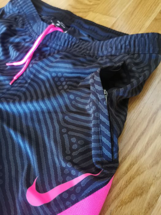 Pantaloni scurți Nike