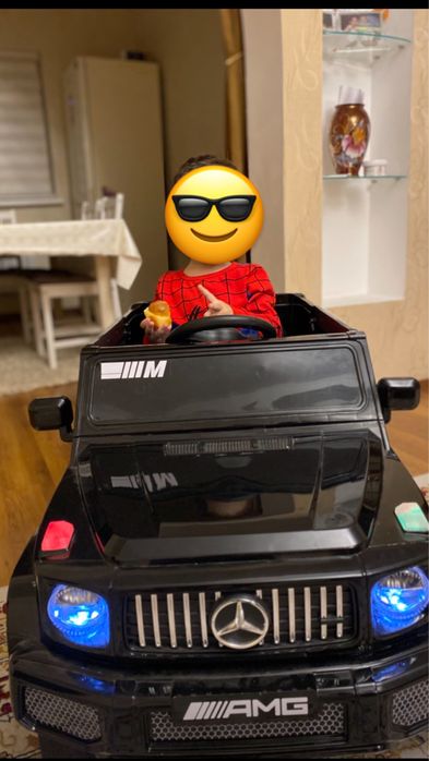 Детская машина на пульту