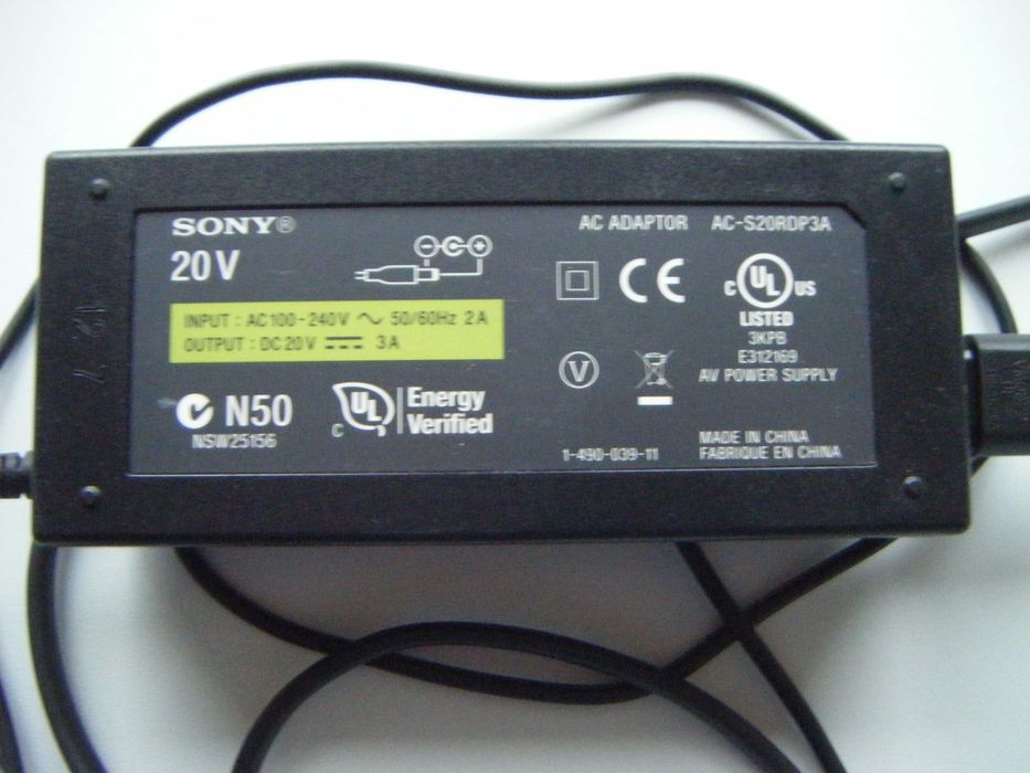 Sony докинг станция