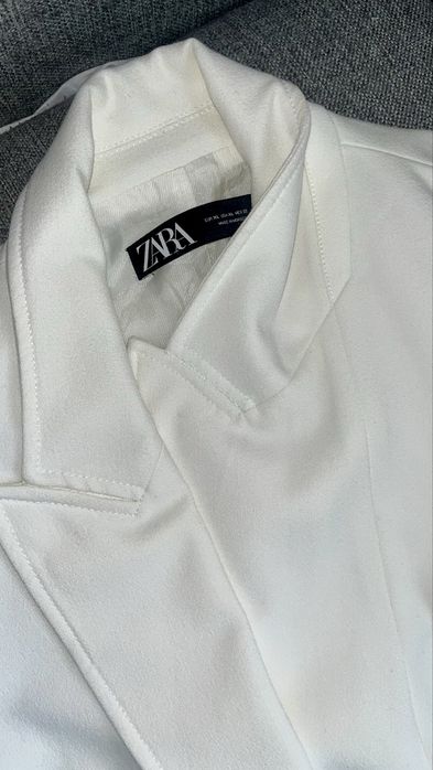Sacou elegant Zara cu butoni XL